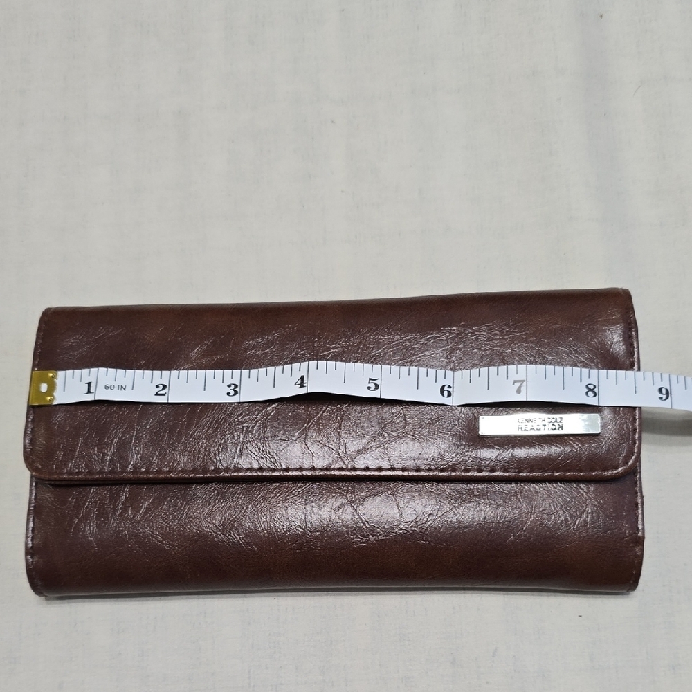 Kenneth Cole Reaction Brown Leather Continental Wallet - Picture 12 of 12